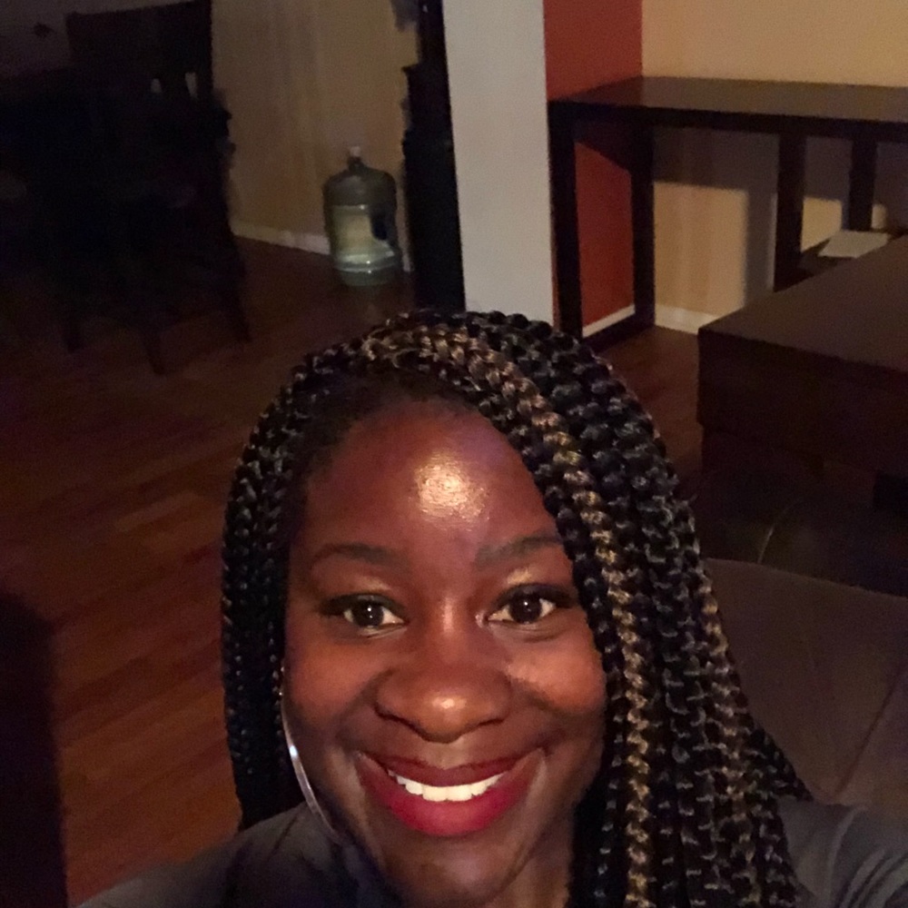 Meet your Posher, Alisha